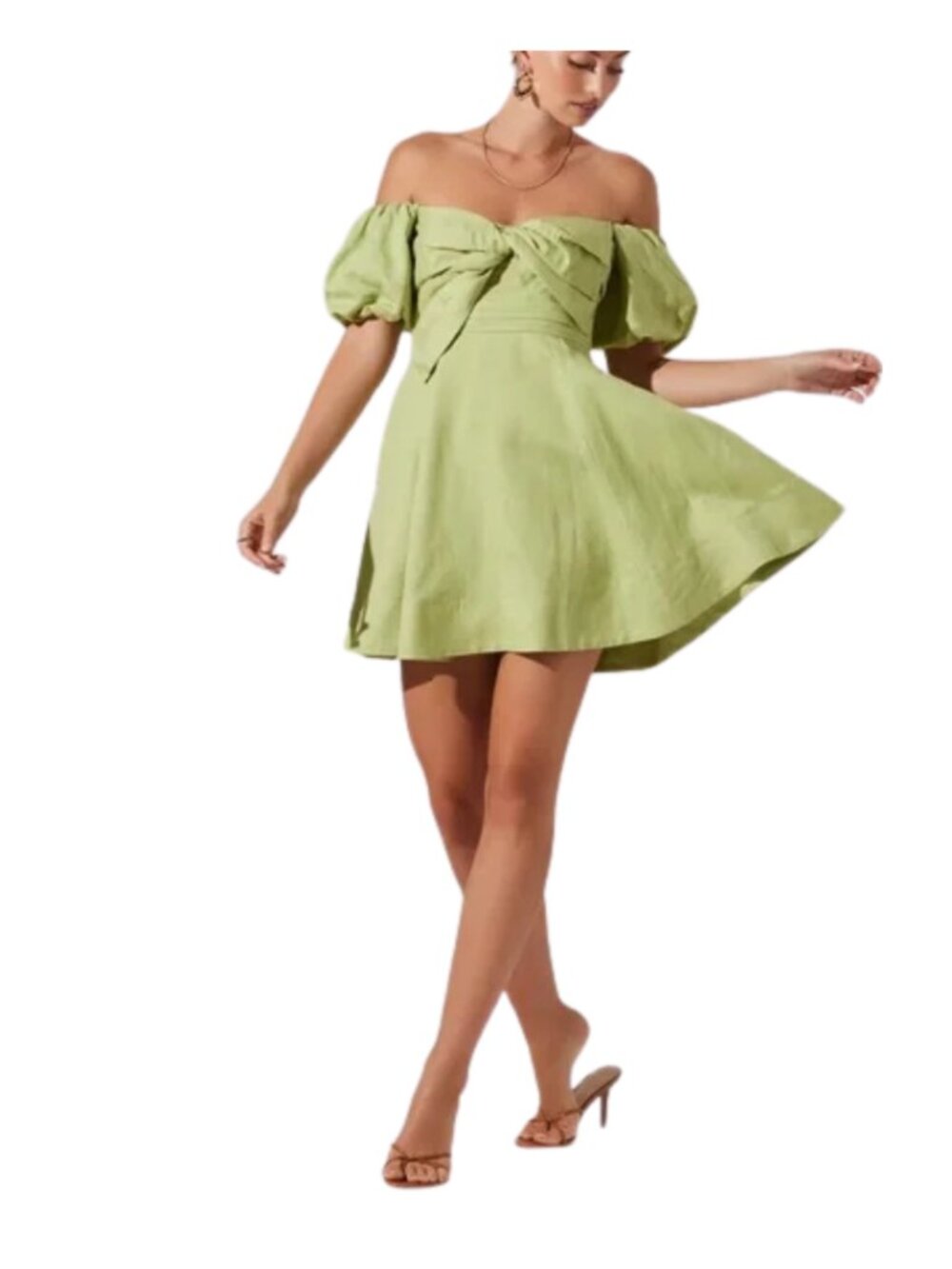 ASTR Ula Off The Shoulder Dress. Size 8.